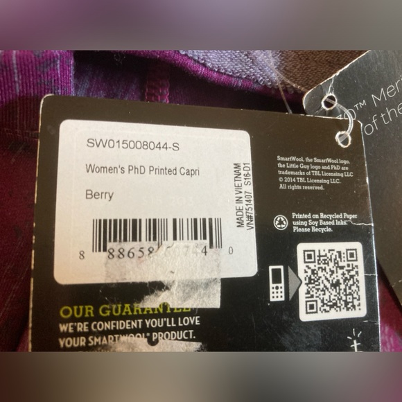 Smartwool PhD Printed Capris - Women’s Small - Picture 6 of 6